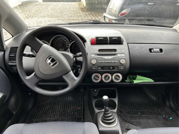 Innenansicht Radio, CD-Player