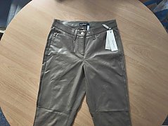Hose Cambio, Vorderansicht