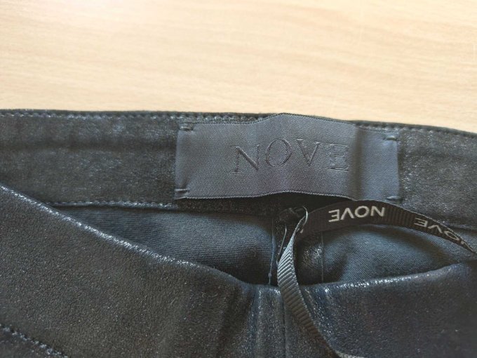 1 Hose, Marke Nove, Größe 42, schwarz – foto 4 – kavel bij Zoll-Auktion, Isernhagen