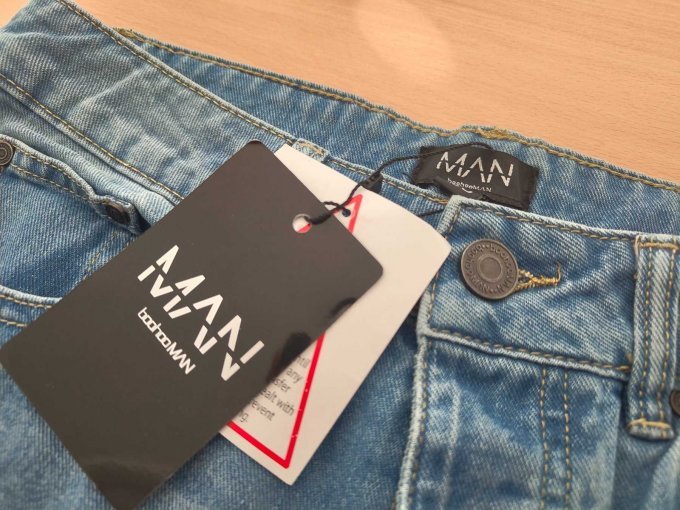 1 Hose, Marke boohooMAN, Größe 30, blau – foto 4 – kavel bij Zoll-Auktion, Isernhagen