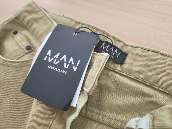 1 Hose, Marke boohooMAN, Größe 30, hell-braun – foto 4 – kavel bij Zoll-Auktion, Isernhagen