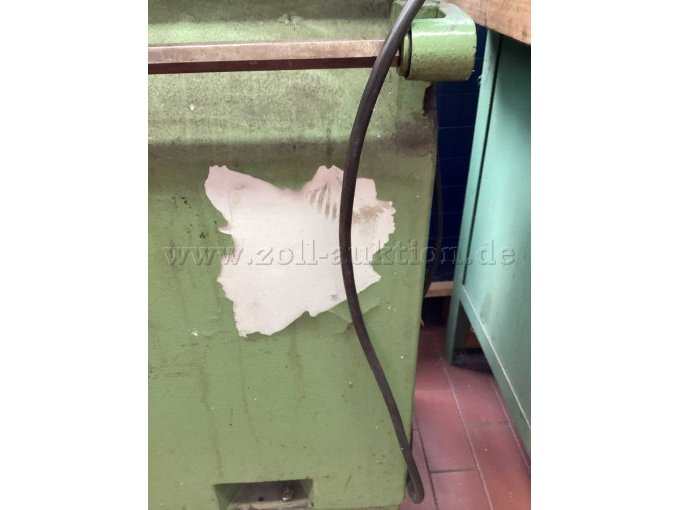Hoster 701 Bremstrommel-Drehmaschine Zanrosso TU 250x700 Junior - Ansicht Farbabblätterung 1