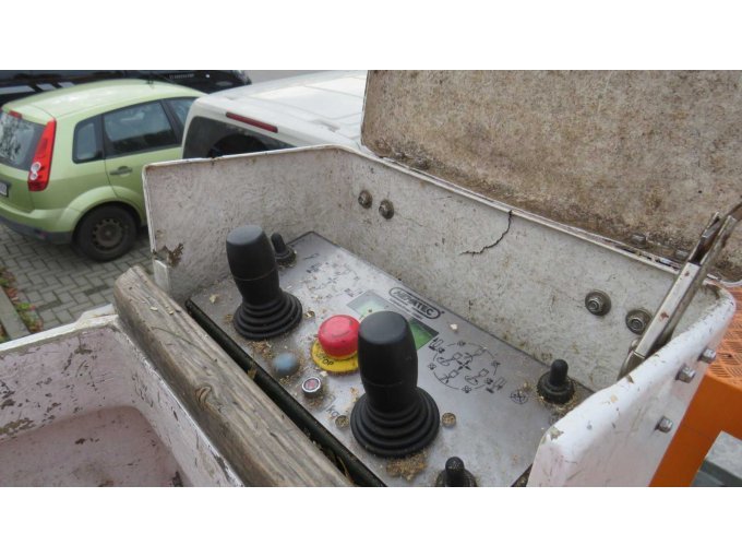 Bedienungspult Hebebühnenkorb