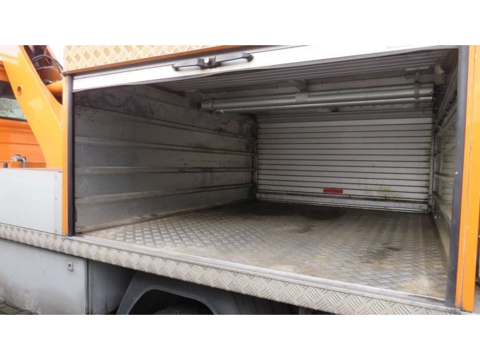 Aluminium-Aufbau von innen