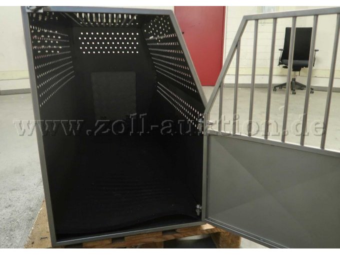 Vorderansicht tür geöffnet