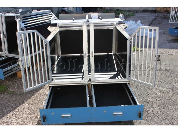 Frontansicht Hundebox