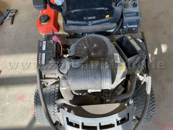 Motor unter der Abdeckung