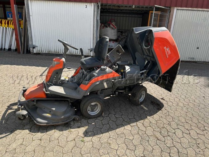 Husqvarna RC 318T Gekippt