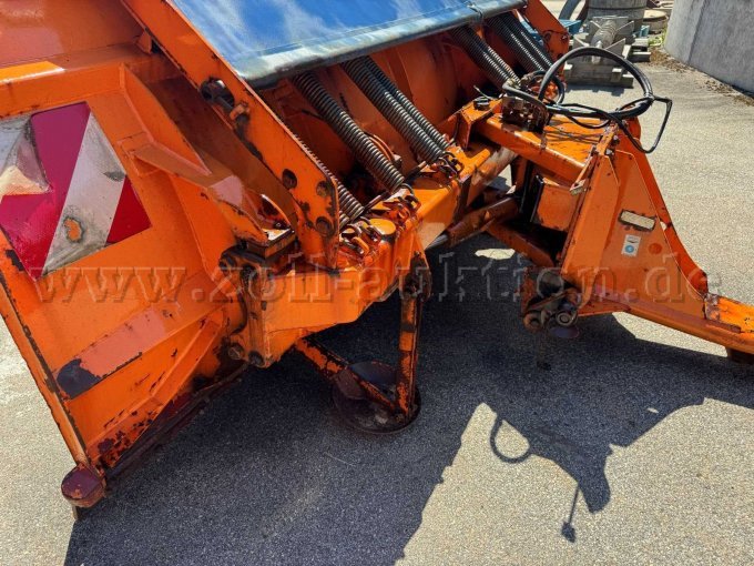 Hydrac Schneepflug mit hydraulischer Seitenverstellung Hydraulik IV