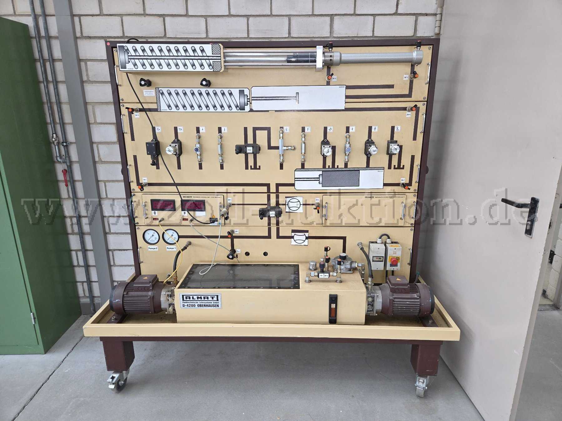 Hydraulik-Lehrstand