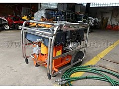 Ansicht seitlich. Zur Versteigerung steht nur die beschriebene Hydraulik Kraftstation.