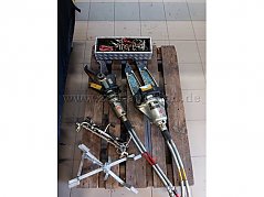 1 Hydraulik-Satz bestehend aus Spreizer, Schere, Kettensatz, Fahrzeughalterung
