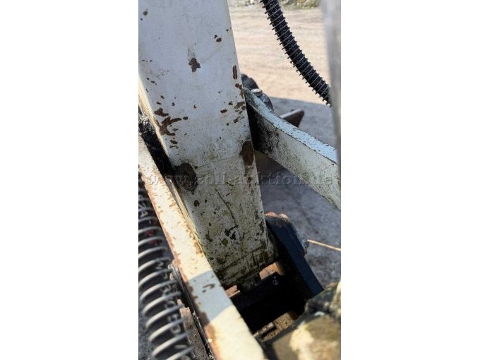 Ansicht Löffelstiel, teilw. eingedrückt