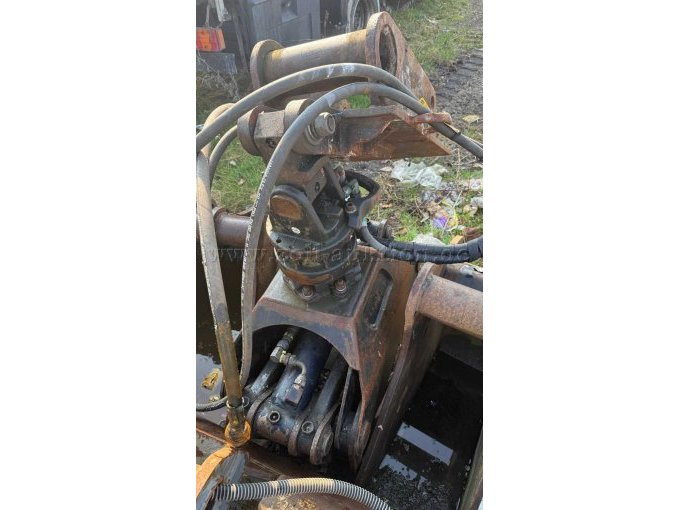 Ansicht Drehmotor Holzgreifer