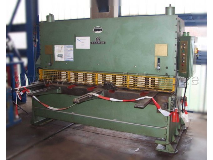 Vorderansicht Tafelschere