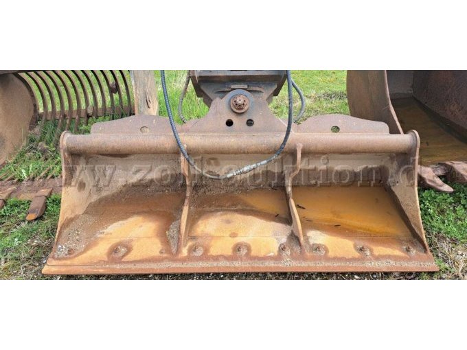 Innenansicht Grabenräumlöffel