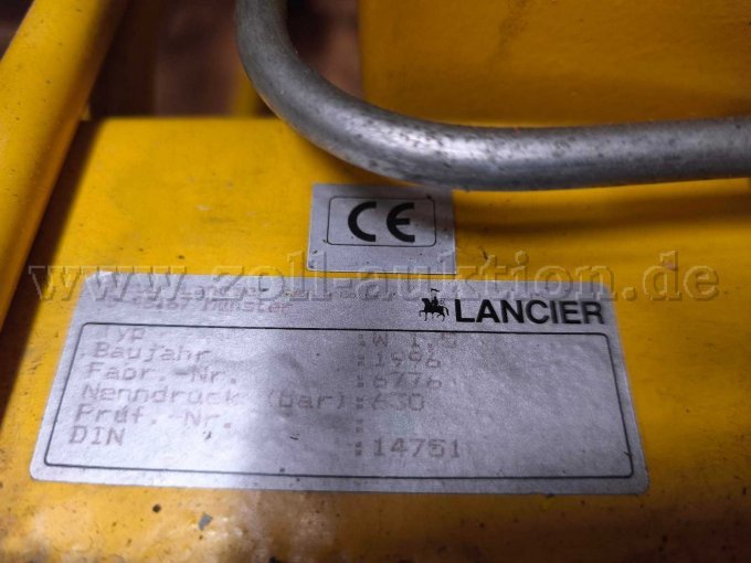 Typenschild Aggregat