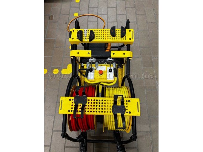 Motorpumpe und Schlauchhaspel