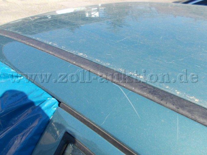Kratzer auf dem Fahrzeugdach