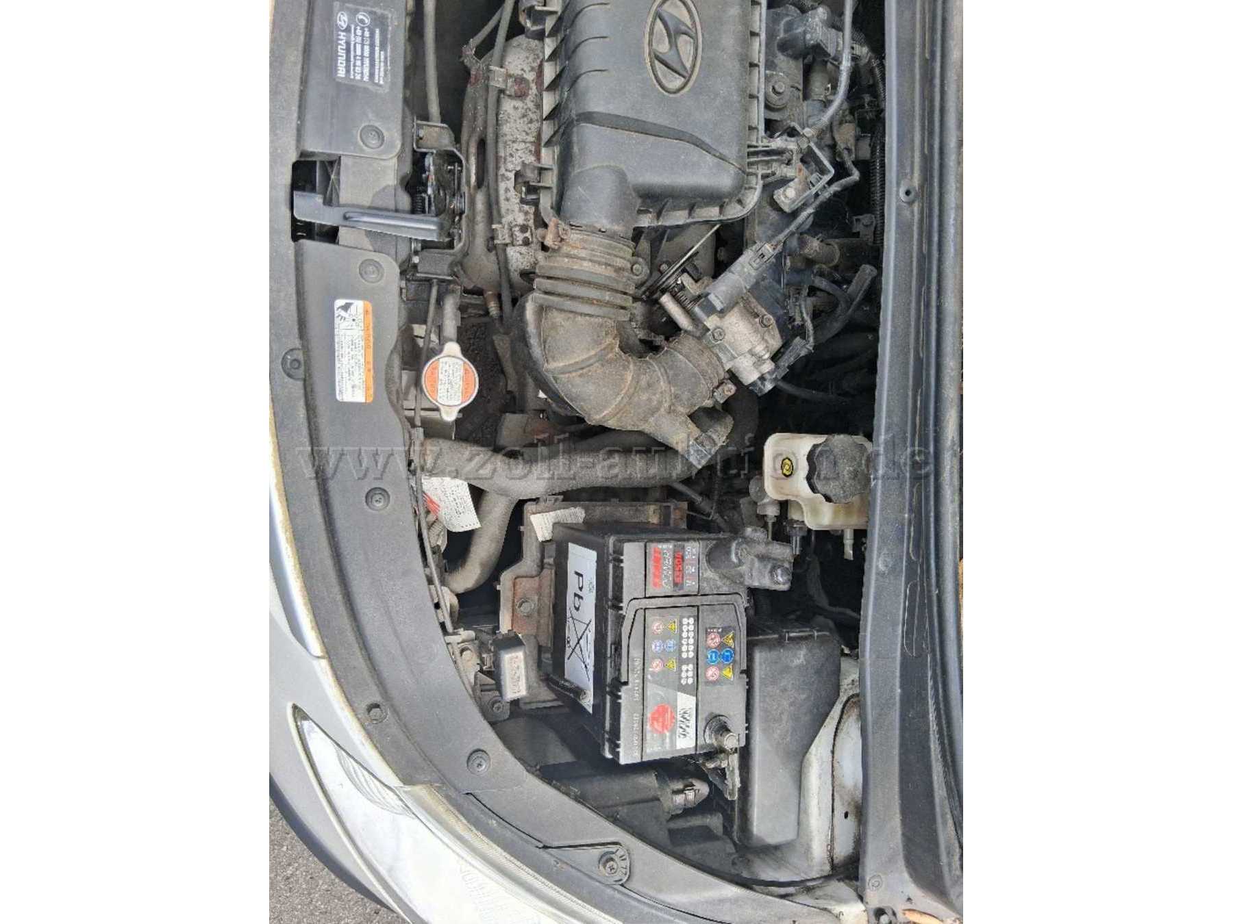 Motorraum 3