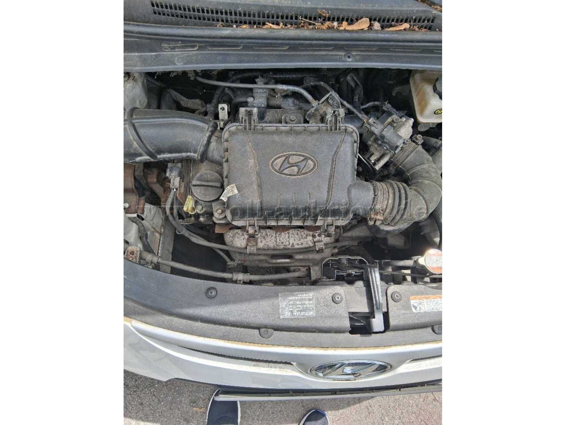 Motorraum 2