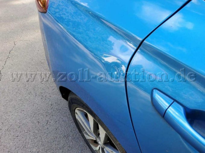 1 Hyundai i30 1.4 T-GDI Fastback Trend, 5 Türer, EZ: 2018 – foto 10 – kavel bij Zoll-Auktion, Hannover