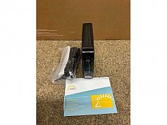 1 IGEL M340 C Thin Client mit Netzteil u. Standfuß