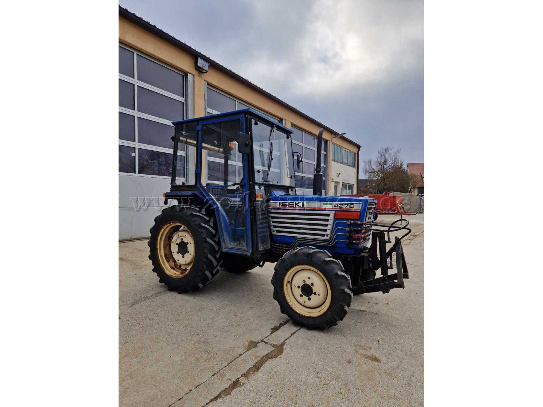 Schlepper, Ansicht von rechts