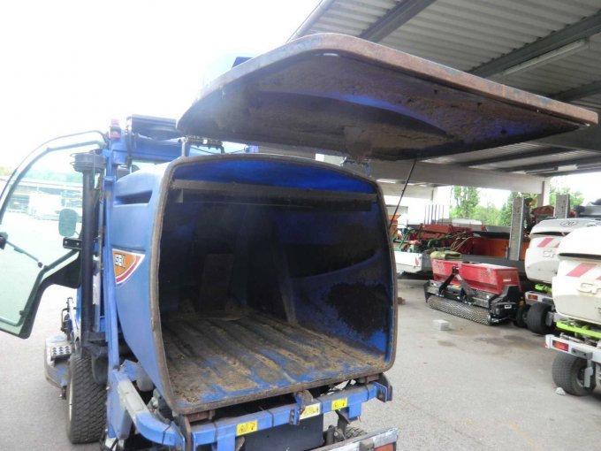 ISEKI 450 SF Auffangbehälter