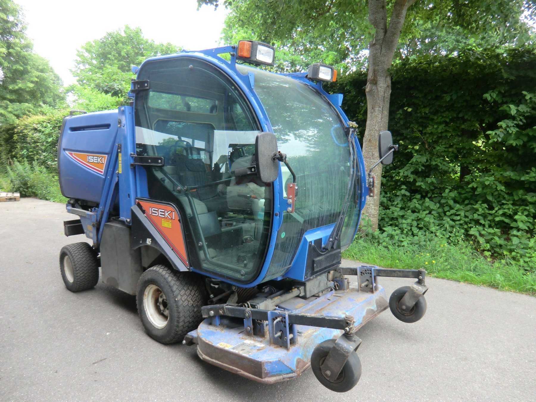 ISEKI 450 SF Seitenansicht