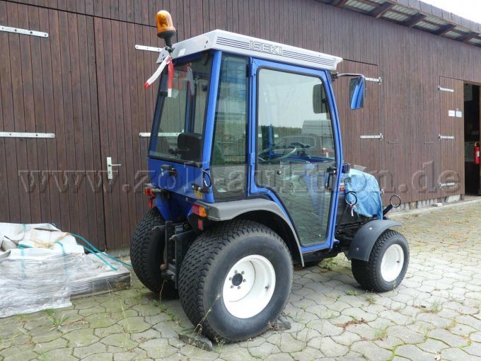 1 ISEKI Kompaktschlepper 2125 AHL *Motorschaden *teils demontiert – foto 3 – kavel bij Zoll-Auktion, Lüneburg