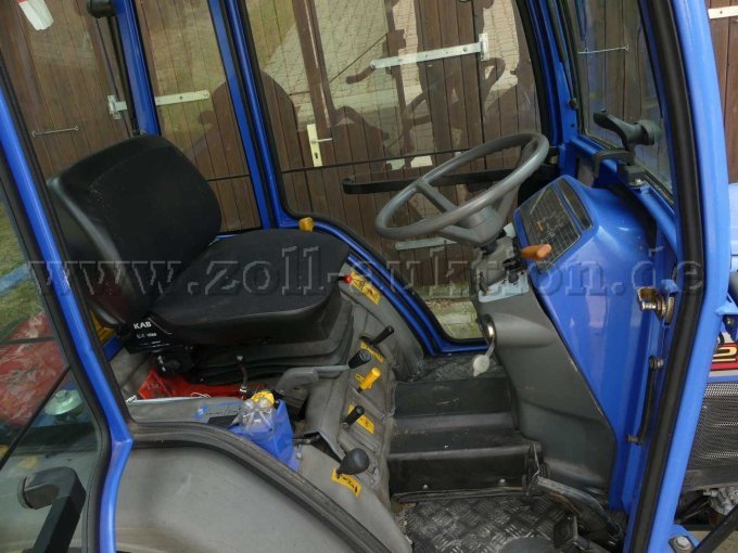 1 ISEKI Kompaktschlepper 2125 AHL *Motorschaden *teils demontiert – foto 5 – kavel bij Zoll-Auktion, Lüneburg