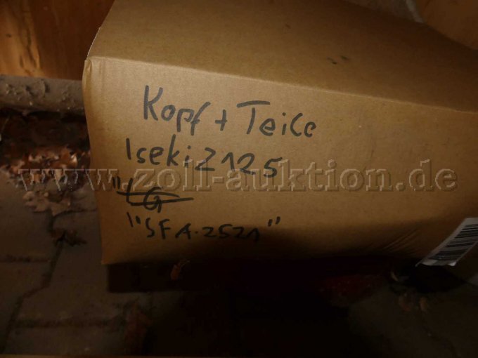 1 ISEKI Kompaktschlepper 2125 AHL *Motorschaden *teils demontiert – foto 15 – kavel bij Zoll-Auktion, Lüneburg