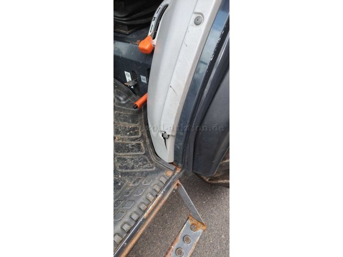 Verkleidung defekt