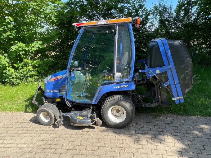 1 ISEKI TXG 237 A Kompakttraktor inkl. Mähwerk und Grasaufnahme – foto 3 – kavel bij Zoll-Auktion, Romrod