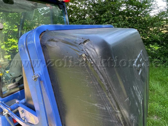 1 ISEKI TXG 237 A Kompakttraktor inkl. Mähwerk und Grasaufnahme – foto 10 – kavel bij Zoll-Auktion, Romrod