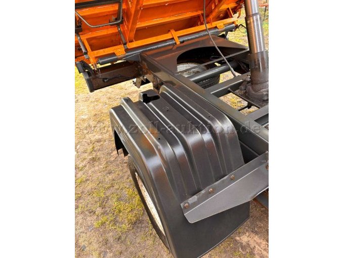 Plasteabdeckung