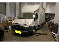 IVECO Daily 35 S 17 Kofferaufbau, weiß;
-Frontansicht, links-