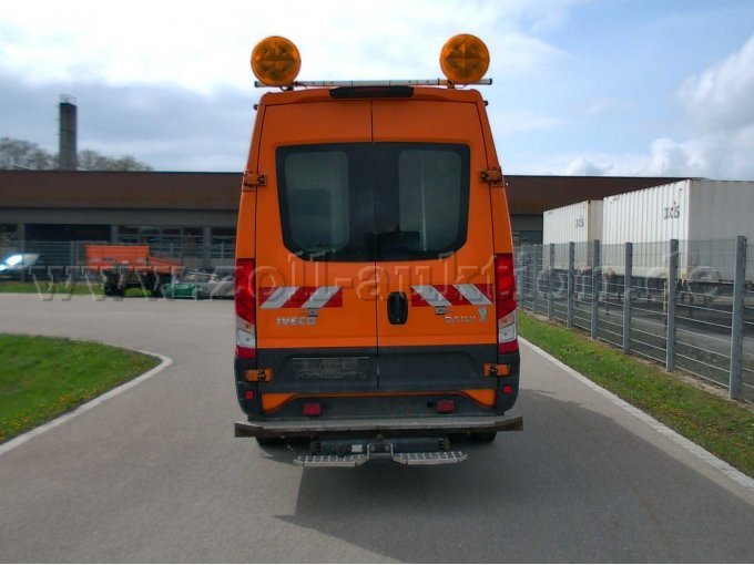 IVECO Daily von hinten