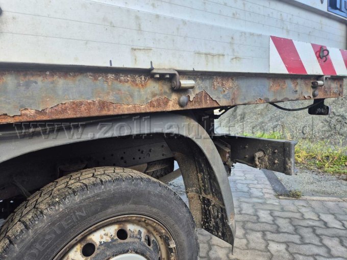 1 IVECO Daily Pritsche, Typ: IS35SC2AA – foto 5 – kavel bij Zoll-Auktion, Cuxhaven
