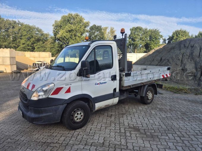 1 IVECO Daily Pritsche, Typ: IS35SC2AA – foto 2 – kavel bij Zoll-Auktion, Cuxhaven