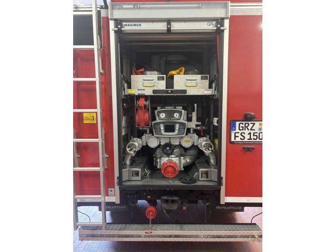 Innenansicht (Fahrzeug wird ohne Ausstattung veräußert)- siehe Fahrzeugbeschreibung