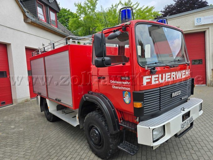 Front, rechte Seite
