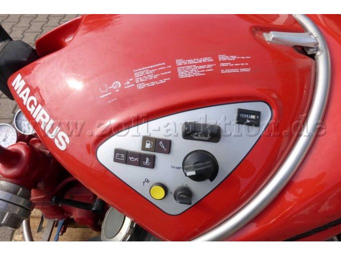 IVECO Magirus Tragkraftspritze TS 8/8 / Bedienelemente