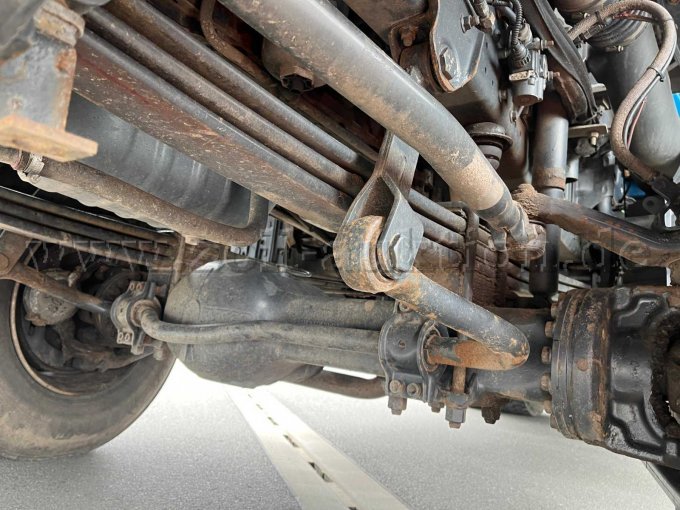 Ansicht: Fahrzeugunterseite