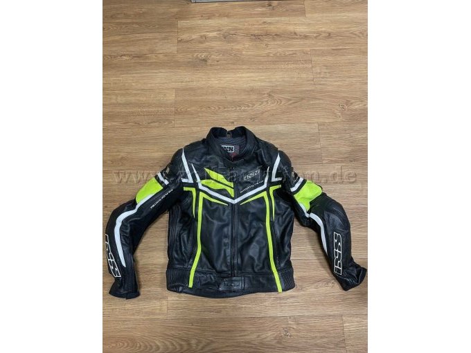 Jacke Vorderseite