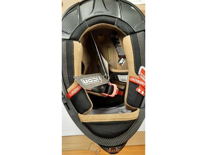 Unterseite Helm