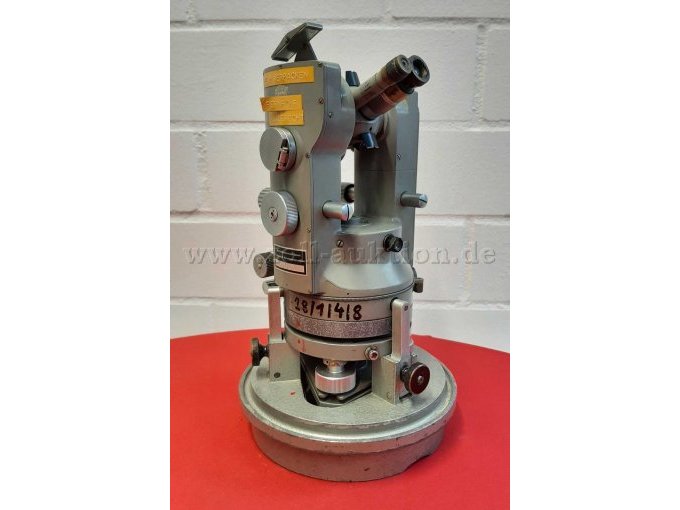 Instrument
hinten seitlich -1-