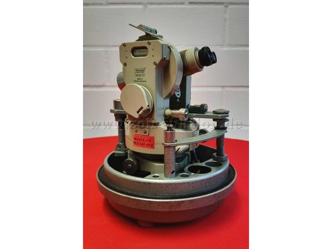 Instrument
hinten seitlich -2-