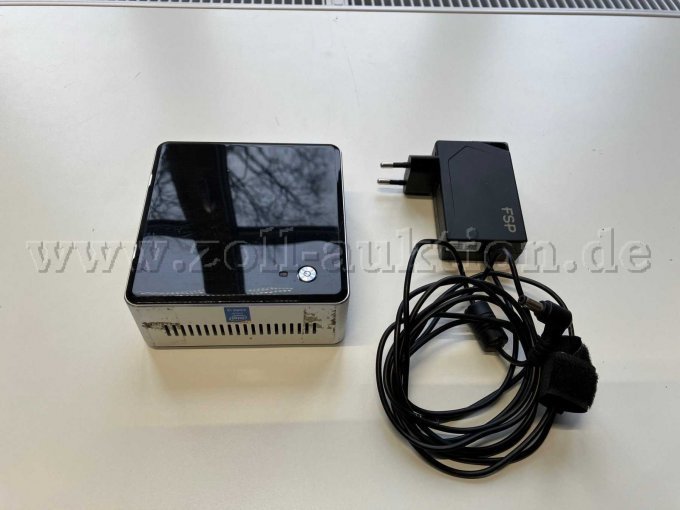 Gerät mit Netzteil Gerät mit Netzteil